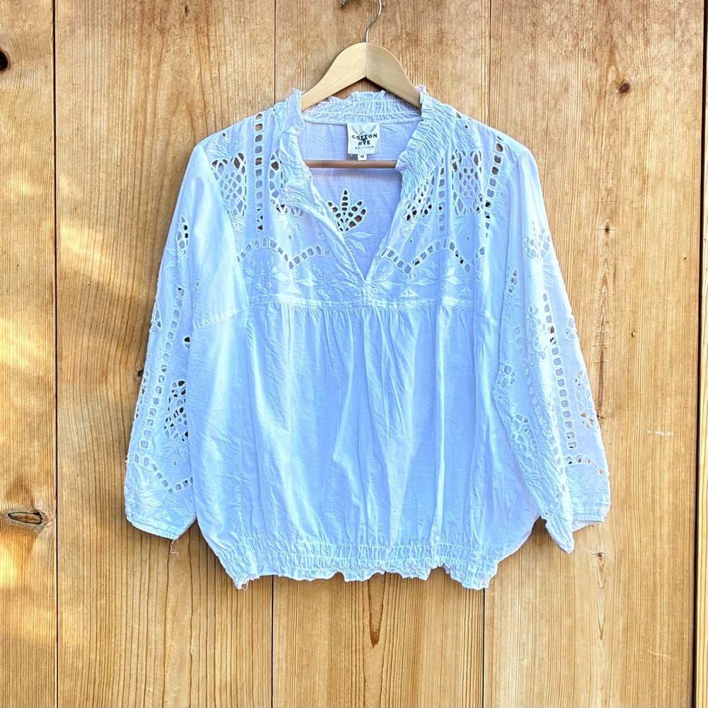 Cotton & Rye White Eyelet Top Sz Medium